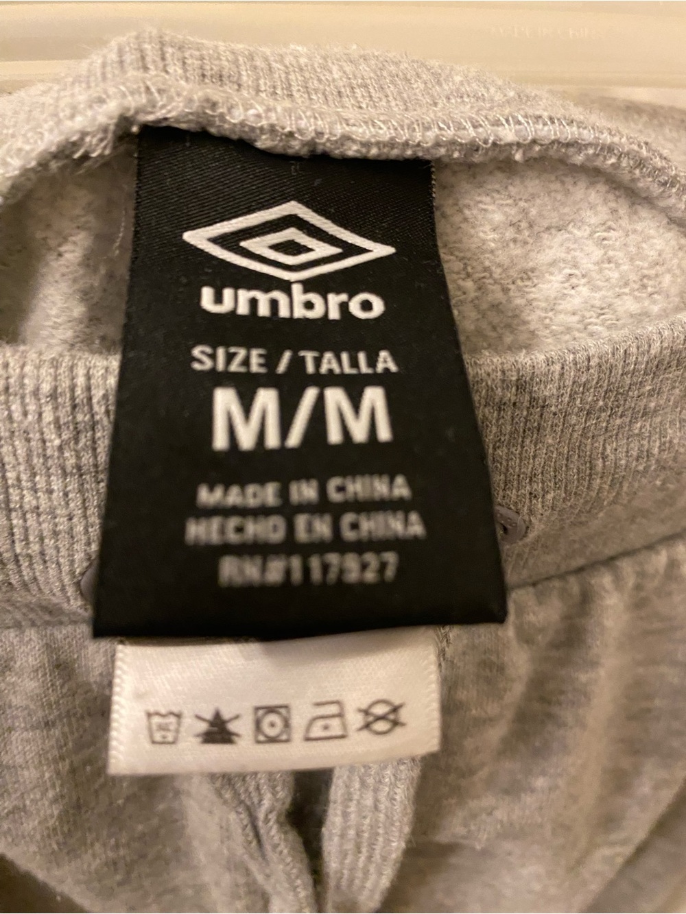 Umbro Gray Men's Logo Joggers - Picture 3 of 4